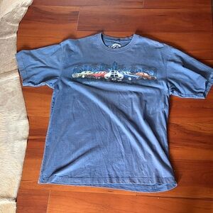 Out of Bounds Blue Graphic Crewneck T-Shirt with Classic Car Design Sz M